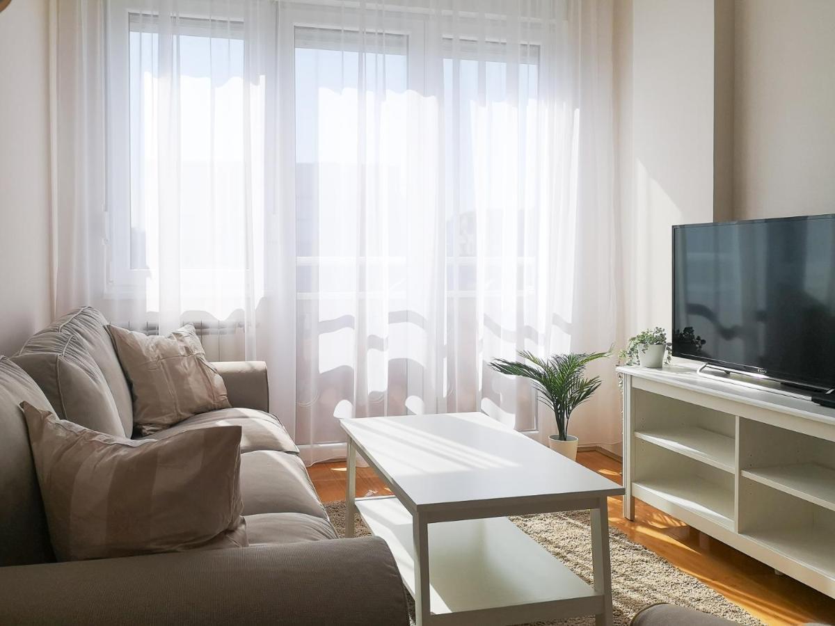 Filinhome Papa Suite 4 Újvidék Kültér fotó